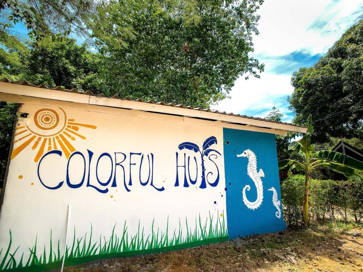 Colorful Hut Hotel Ko Pha Ngan Bagian luar foto