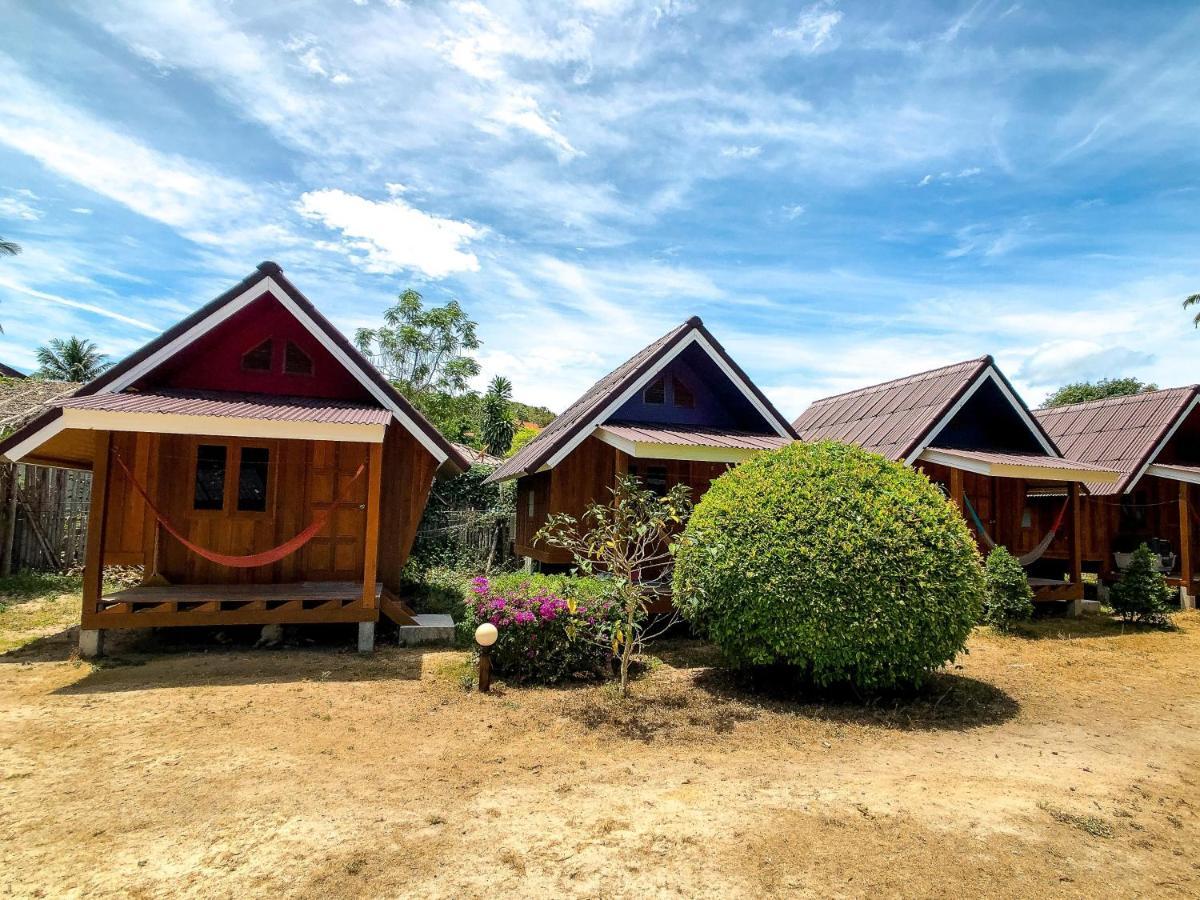 Colorful Hut Hotel Ko Pha Ngan Bagian luar foto